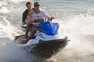 Fernando Stalla Learns to Kitesurf at Surf Mexico